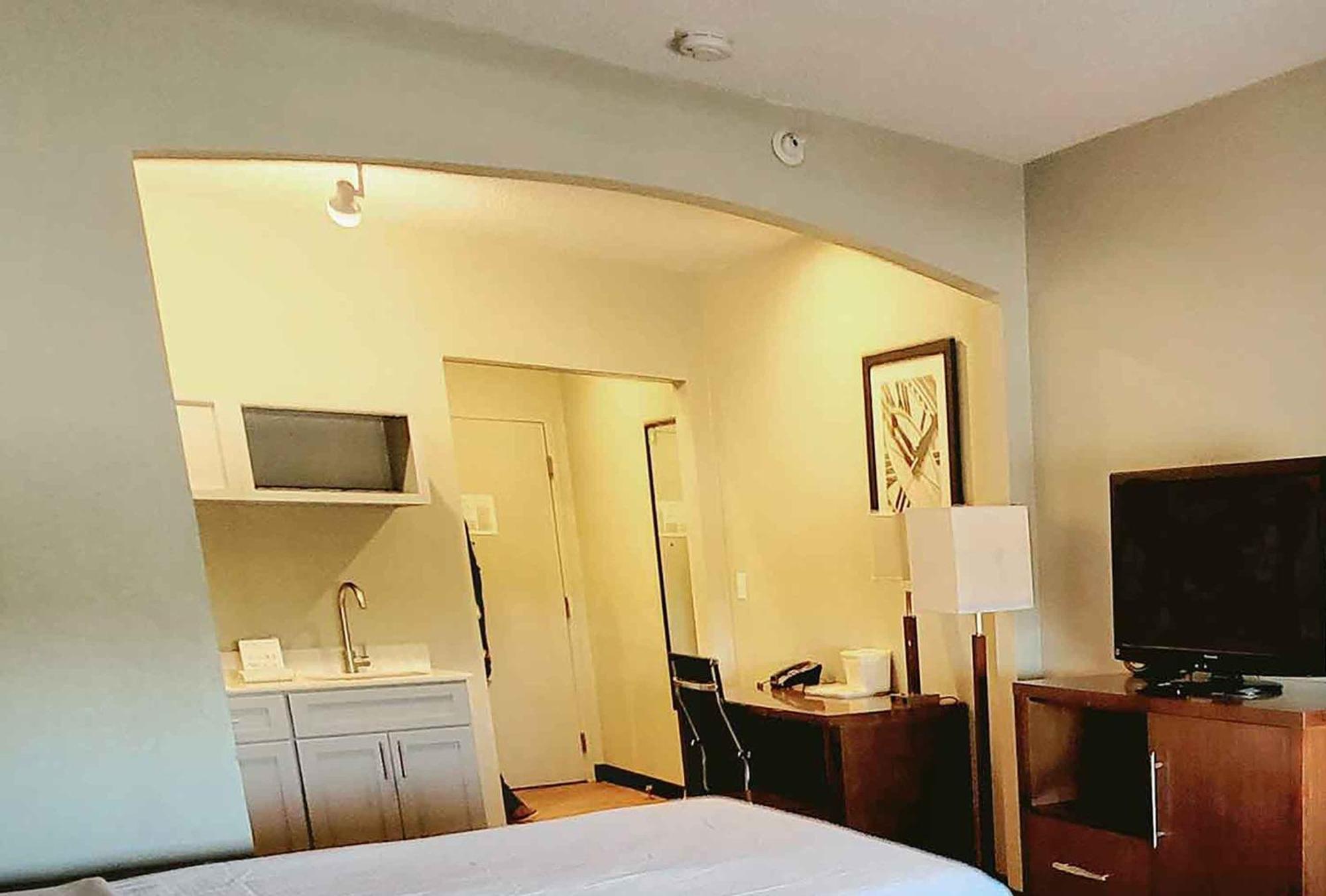 Extended Stay America Suites - Buffalo - Airport Cheektowaga Exteriér fotografie