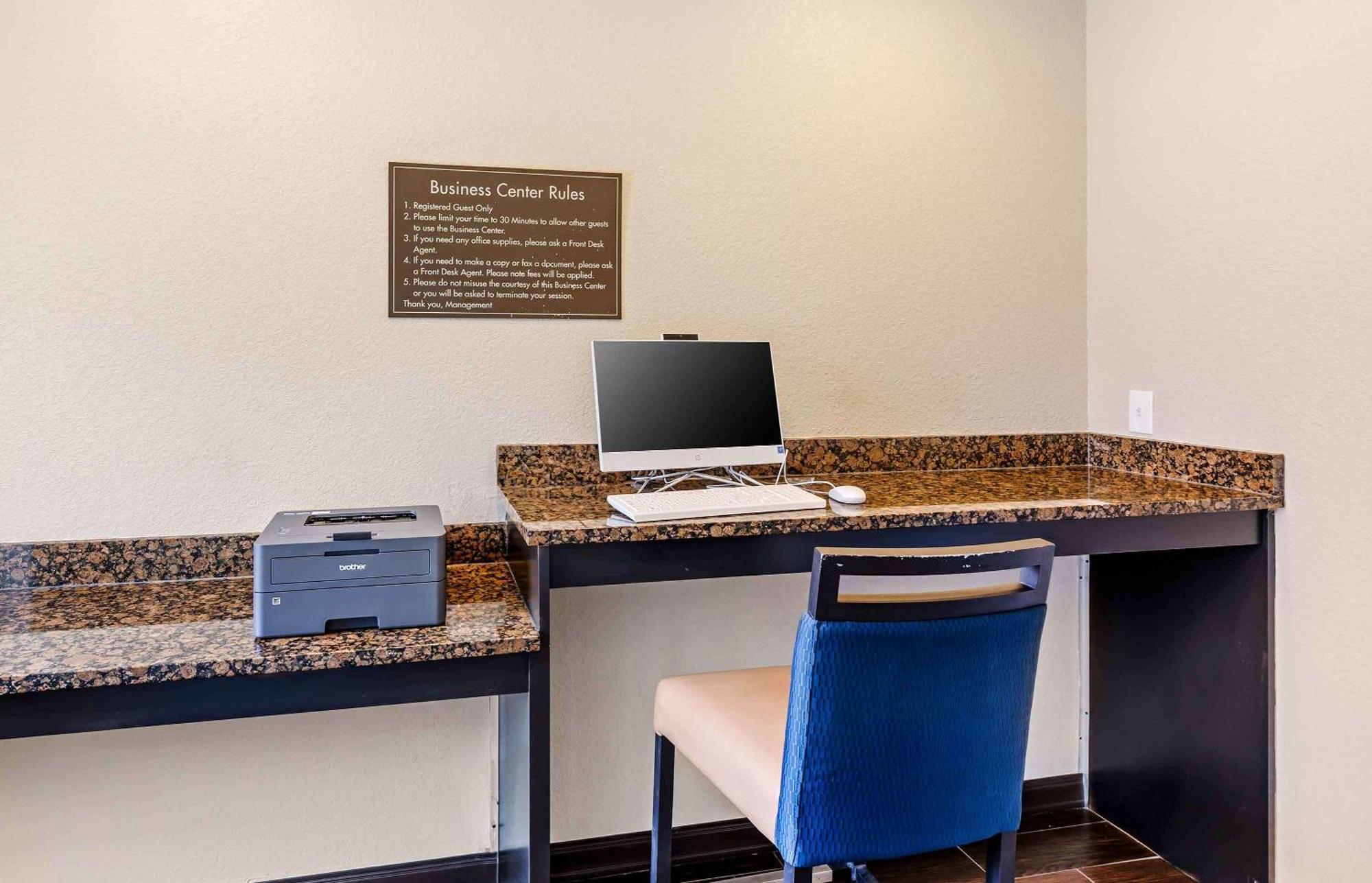 Extended Stay America Suites - Buffalo - Airport Cheektowaga Exteriér fotografie