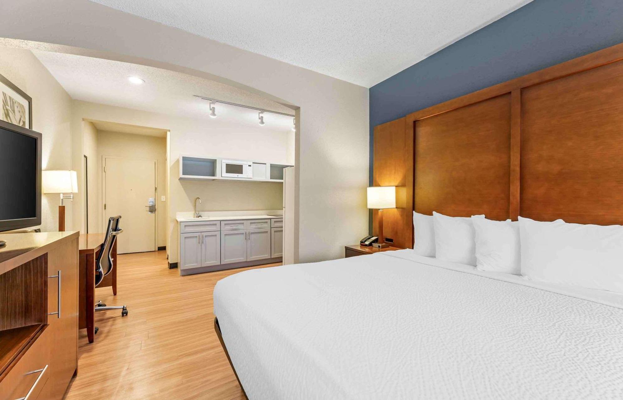 Extended Stay America Suites - Buffalo - Airport Cheektowaga Exteriér fotografie